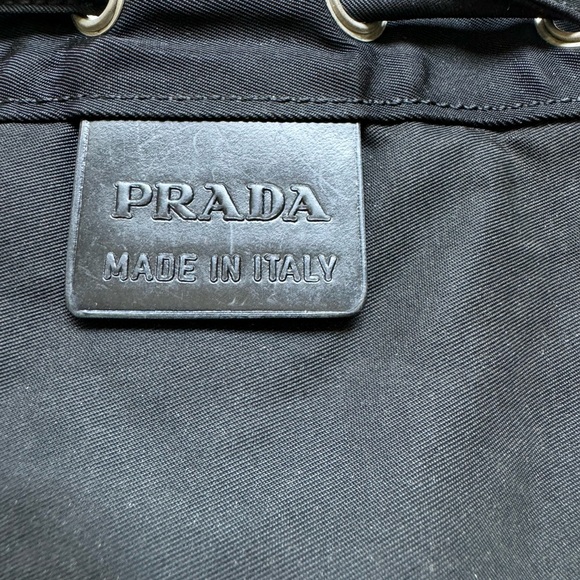 100% authentic Prada nylon bucket bag. - Picture 5 of 8